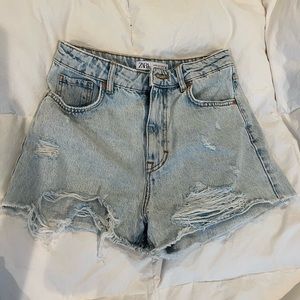 Zara size 4 ripped jean shorts
